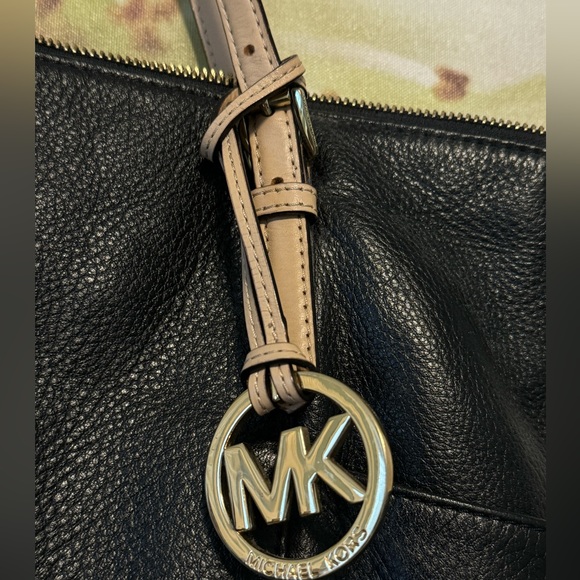 MICHAEL KORS LEATHER TOTE BAG - Picture 2 of 3